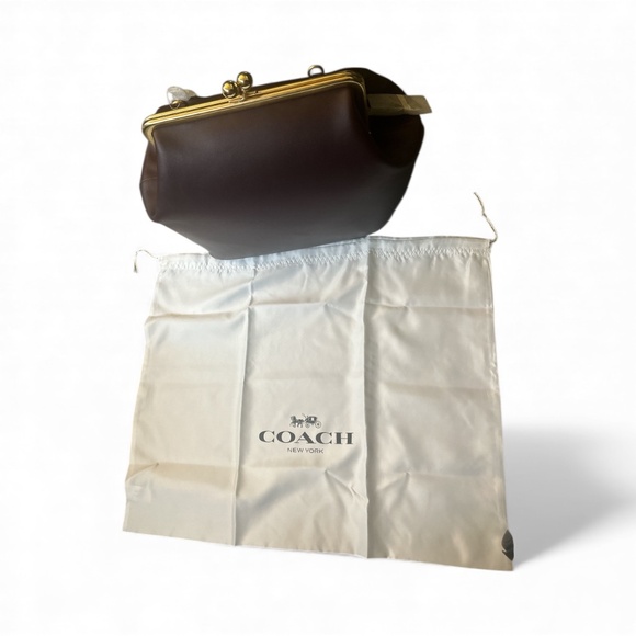 Coach Classic Kisslock Purse – Leather - Picture 3 of 8